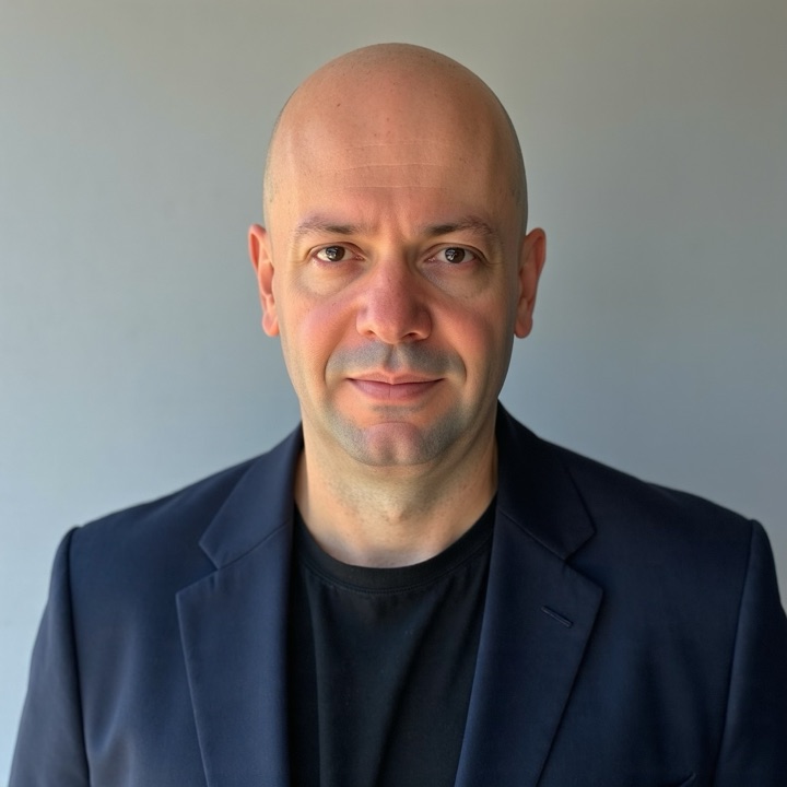 Portrait of Alex Rosa